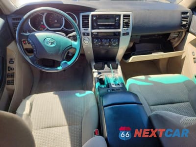 Zdjęcie 8 z 12 samochodu: 2006 TOYOTA 4RUNNER SR5 VIN:JTEBU14R660098905 - miniatura
