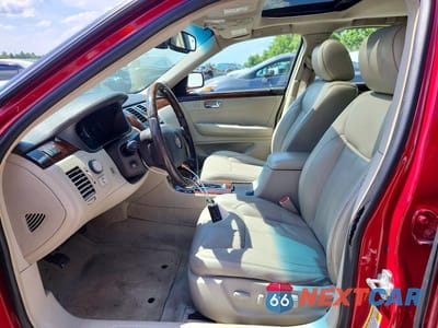 Zdjęcie 7 z 12 samochodu: 2008 CADILLAC DTS VIN:1G6KD57Y08U165902 - miniatura