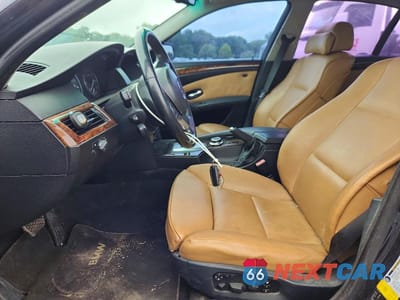 Zdjęcie 7 z 12 samochodu: 2008 BMW 550 I VIN:WBANW53578CT49947 - miniatura