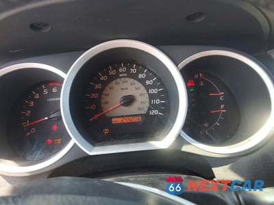 Zdjęcie 9 z 12 samochodu: 2008 TOYOTA TACOMA V6 VIN:3TMLU42N08M014636 - miniatura