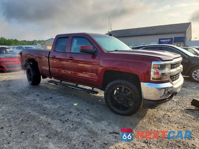 Czwarte zdjęcie samochodu z boku: 2016 CHEVROLET SILVERADO K1500 LT VIN:1GCVKREH9GZ246585 - miniatura