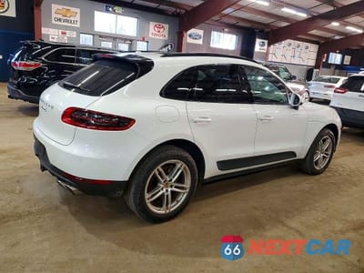 Trzecie zdjęcie samochodu z tyłu: 2017 PORSCHE MACAN S VIN:WP1AB2A5XHLB14407 - miniatura