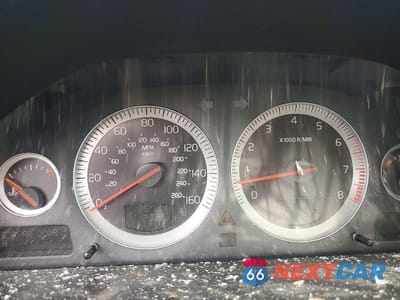 Zdjęcie 9 z 13 samochodu: 2013 VOLVO XC90 3.2 VIN:YV4952CZ2D1630971 - miniatura