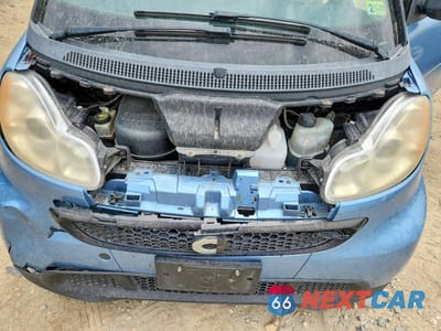 Zdjęcie 11 z 13 samochodu: 2013 SMART FORTWO PURE VIN:WMEEJ3BAXDK617007 - miniatura