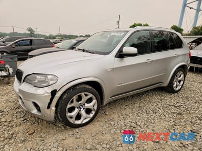 2012 BMW X5 XDRIVE50I 5UXZV8C5XCL422986 - główne zdjęcie licytacji z USA - miniatura