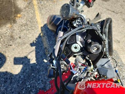 Zdjęcie 7 z 9 samochodu: 2025 DUCATI PANIGALE V4 VIN:ZDMDAG6W2SB001648 - miniatura