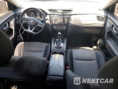 Zdjęcie 8 z 13 samochodu: 2017 NISSAN ROGUE SV VIN:JN8AT2MT2HW153441 - miniatura