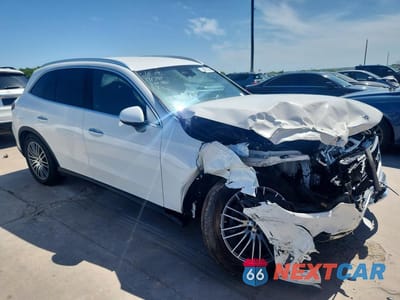 Czwarte zdjęcie samochodu z boku: 2026 MERCEDES-BENZ GLC 300 VIN:W1NKM4GB3TF533840 - miniatura