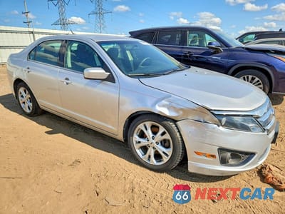 Czwarte zdjęcie samochodu z boku: 2012 FORD FUSION SE VIN:3FAHP0HA8CR435127 - miniatura