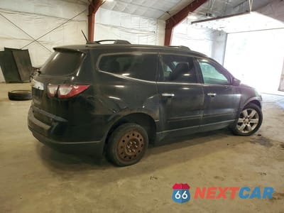 Trzecie zdjęcie samochodu z tyłu: 2017 CHEVROLET TRAVERSE LT VIN:1GNKVGKD6HJ320617 - miniatura