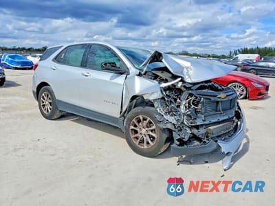 Czwarte zdjęcie samochodu z boku: 2019 CHEVROLET EQUINOX LS VIN:3GNAXHEV2KS624291 - miniatura