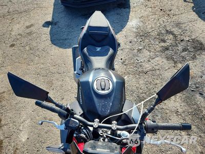 Piąte zdjęcie samochodu w środku: 2025 KAWASAKI ER500 VIN:ML5ERGF15SDA37817 - miniatura