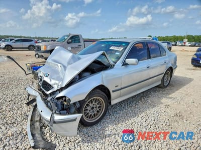 1999 BMW 528 I AUTOMATIC WBADM6339XBY30499 - główne zdjęcie licytacji z USA - miniatura