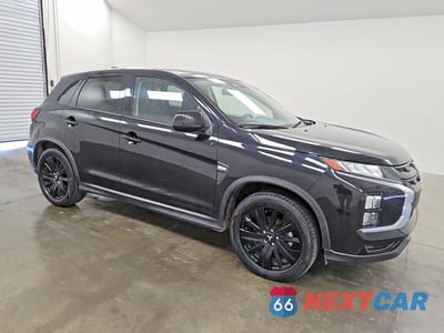 Czwarte zdjęcie samochodu z boku: 2021 MITSUBISHI OUTLANDER SPORT ES VIN:JA4APUAU0MU031248 - miniatura