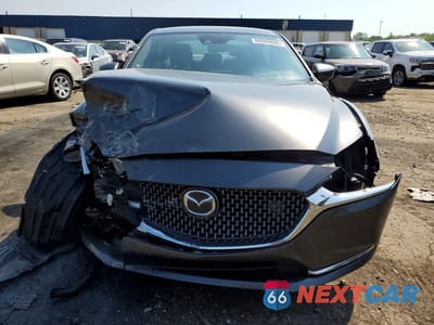 Piąte zdjęcie samochodu w środku: 2021 MAZDA 6 SIGNATURE VIN:JM1GL1XY5M1618342 - miniatura