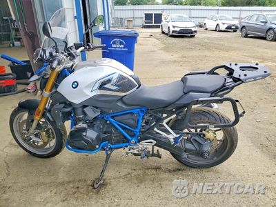 Trzecie zdjęcie samochodu z tyłu: 2018 BMW R1200 R VIN:WB10A1401JZ198188 - miniatura