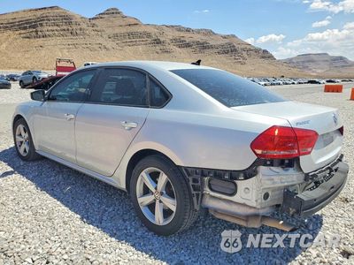 Drugie zdjęcie samochodu z przodu: 2014 VOLKSWAGEN PASSAT S VIN:1VWAP7A32EC007990 - miniatura