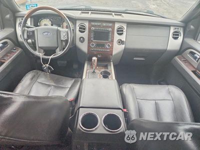 Zdjęcie 8 z 13 samochodu: 2010 FORD EXPEDITION LIMITED VIN:1FMJU2A52AEB67961 - miniatura