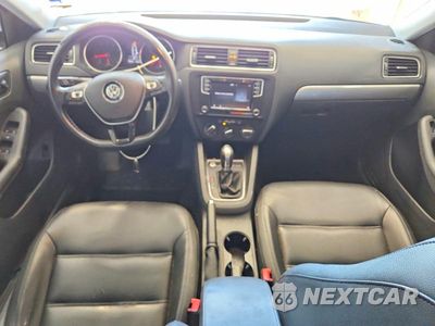 Zdjęcie 8 z 12 samochodu: 2017 VOLKSWAGEN JETTA SE VIN:3VWDB7AJ7HM406150 - miniatura