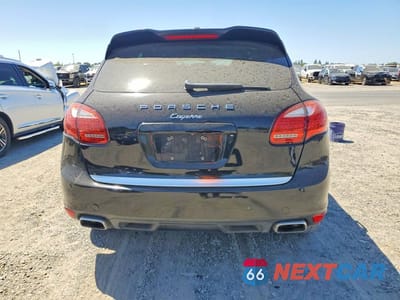Zdjęcie 6 z 13 samochodu: 2014 PORSCHE CAYENNE VIN:WP1AF2A22ELA39515 - miniatura