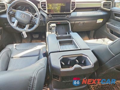 Zdjęcie 8 z 12 samochodu: 2024 TOYOTA TUNDRA SR5 VIN:5TFLA5DB7RX160528 - miniatura