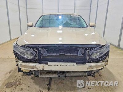 Piąte zdjęcie samochodu w środku: 2019 HONDA ACCORD LX VIN:1HGCV1F18KA093711 - miniatura