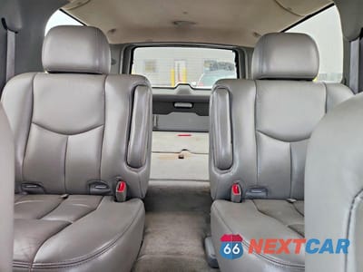 Zdjęcie 10 z 13 samochodu: 2005 CHEVROLET SUBURBAN K1500 VIN:3GNFK16ZX5G206551 - miniatura