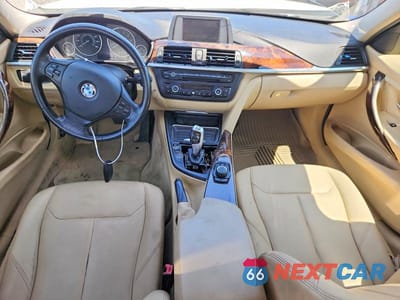 Zdjęcie 8 z 12 samochodu: 2013 BMW 328 XI SULEV VIN:WBA3B5C53DF595776 - miniatura