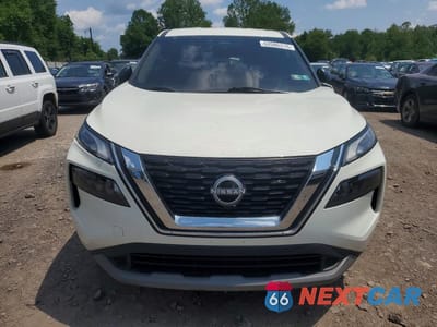Piąte zdjęcie samochodu w środku: 2022 NISSAN ROGUE S VIN:5N1BT3AA1NC705688 - miniatura