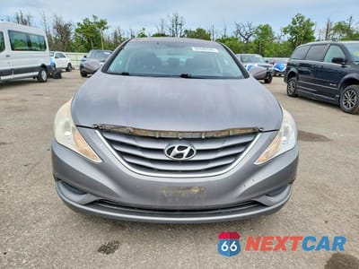 Piąte zdjęcie samochodu w środku: 2011 HYUNDAI SONATA GLS VIN:5NPEB4AC8BH076541 - miniatura