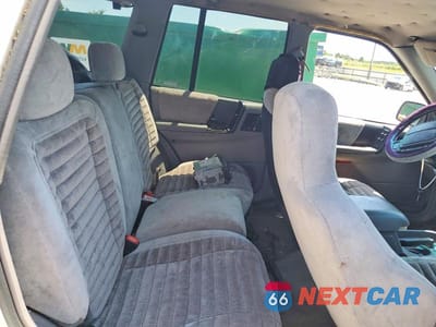 Zdjęcie 11 z 14 samochodu: 1995 JEEP GRAND CHEROKEE LAREDO VIN:1J4FX58S5SC640032 - miniatura