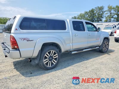 Trzecie zdjęcie samochodu z tyłu: 2005 TOYOTA TACOMA DOUBLE CAB LONG BED VIN:5TEMU52N75Z124740 - miniatura
