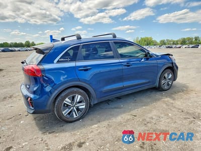 Trzecie zdjęcie samochodu z tyłu: 2022 KIA NIRO LXS VIN:KNDCB3LC7N5536145 - miniatura