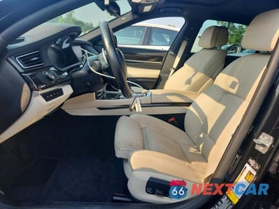 Zdjęcie 7 z 12 samochodu: 2015 BMW 740 LXI VIN:WBAYF4C56FD874013 - miniatura