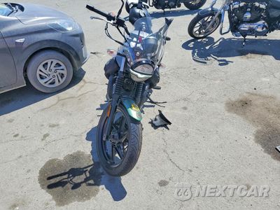 Drugie zdjęcie samochodu z przodu: 2021 MOTO GUZZI V7 STONE VIN:ZGUKZUA06MM000438 - miniatura
