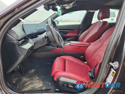Zdjęcie 7 z 12 samochodu: 2025 BMW 530 I VIN:WBA43FJ06SCU14912 - miniatura