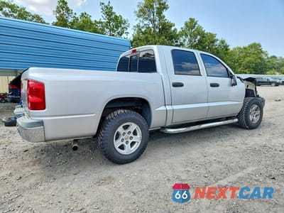 Trzecie zdjęcie samochodu z tyłu: 2005 DODGE DAKOTA QUAD SLT VIN:1D7HE48K45S353585 - miniatura