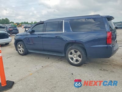 Drugie zdjęcie samochodu z przodu: 2020 CHEVROLET SUBURBAN K1500 LT VIN:1GNSKHKC7LR198978 - miniatura
