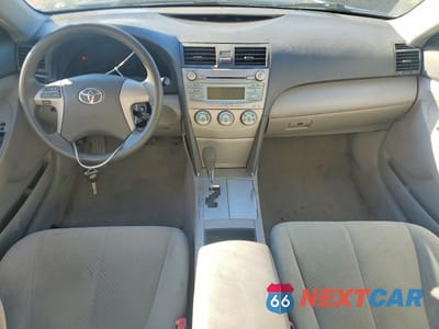Zdjęcie 8 z 12 samochodu: 2008 TOYOTA CAMRY LE VIN:4T4BE46K18R046405 - miniatura
