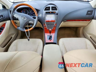 Zdjęcie 8 z 12 samochodu: 2010 LEXUS ES 350 VIN:JTHBK1EG4A2384917 - miniatura