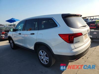 Drugie zdjęcie samochodu z przodu: 2018 HONDA PILOT LX VIN:5FNYF5H16JB010773 - miniatura