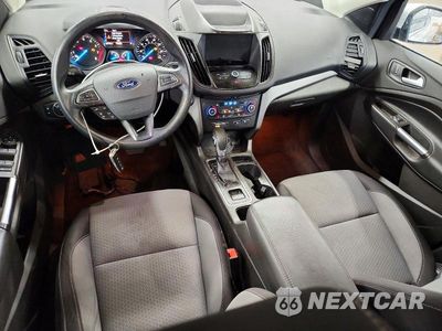 Zdjęcie 8 z 12 samochodu: 2019 FORD ESCAPE SE VIN:1FMCU0GD9KUA65379 - miniatura