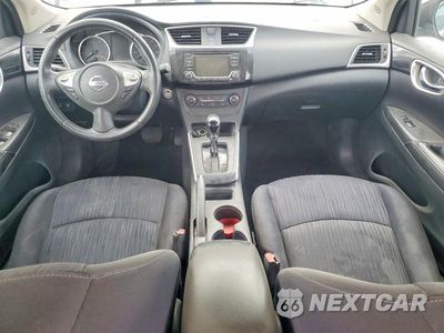 Zdjęcie 8 z 13 samochodu: 2016 NISSAN SENTRA S VIN:3N1AB7AP2GL660351 - miniatura
