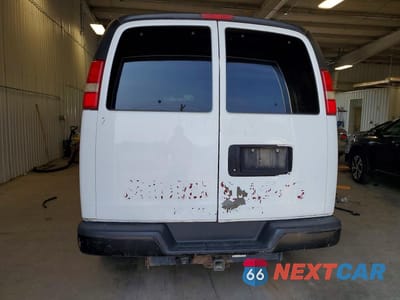 Zdjęcie 6 z 13 samochodu: 2011 CHEVROLET EXPRESS G3500 LS VIN:1GNZGZHG9B1100871 - miniatura