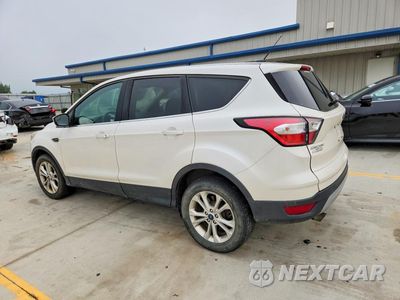 Drugie zdjęcie samochodu z przodu: 2017 FORD ESCAPE SE VIN:1FMCU9GD5HUD07842 - miniatura