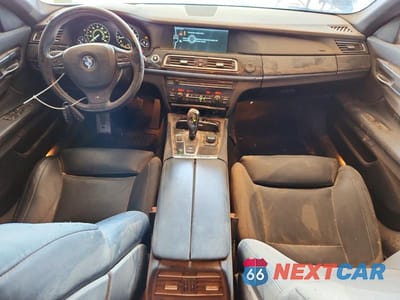 Zdjęcie 8 z 12 samochodu: 2012 BMW 750 LI VIN:WBAKB8C52CC964544 - miniatura