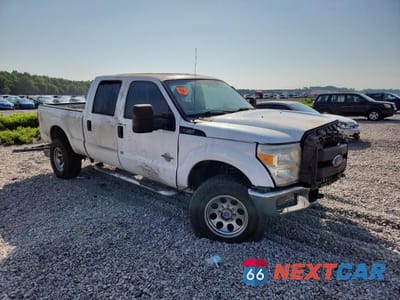 Czwarte zdjęcie samochodu z boku: 2016 FORD F350 SUPER DUTY VIN:1FT8W3BTXGEA08730 - miniatura