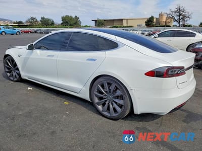 Drugie zdjęcie samochodu z przodu: 2016 TESLA MODEL S VIN:5YJSA1E2XGF162459 - miniatura
