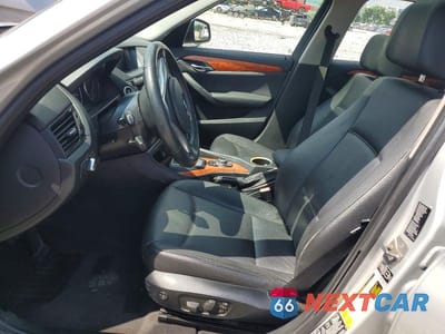 Zdjęcie 7 z 12 samochodu: 2014 BMW X1 XDRIVE28I VIN:WBAVL1C58EVY17136 - miniatura