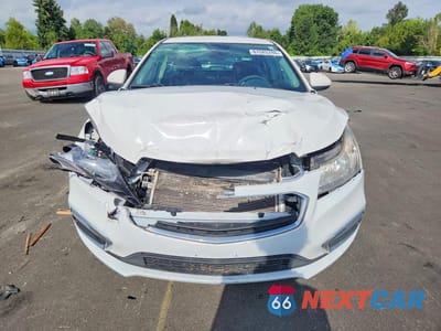 Piąte zdjęcie samochodu w środku: 2016 CHEVROLET CRUZE LIMITED LT VIN:1G1PE5SB5G7190819 - miniatura